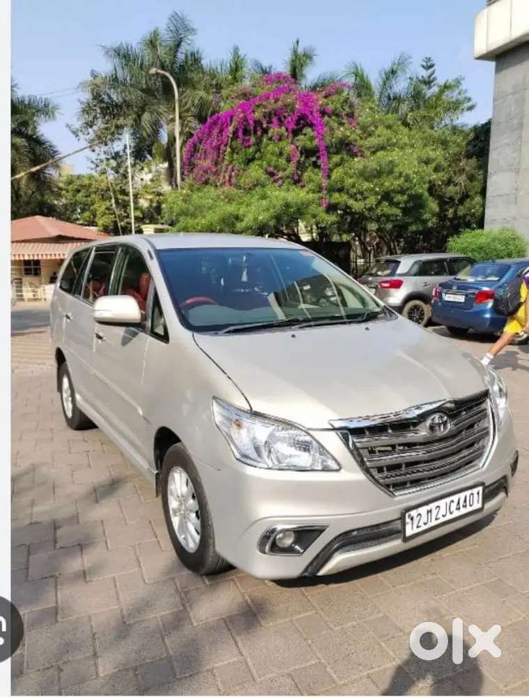 Toyota Innova V 2012 Hr Registration