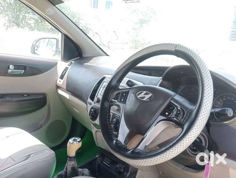 Hyundai I20 2010-2012 1.2 Sportz Option, 2011, Diesel