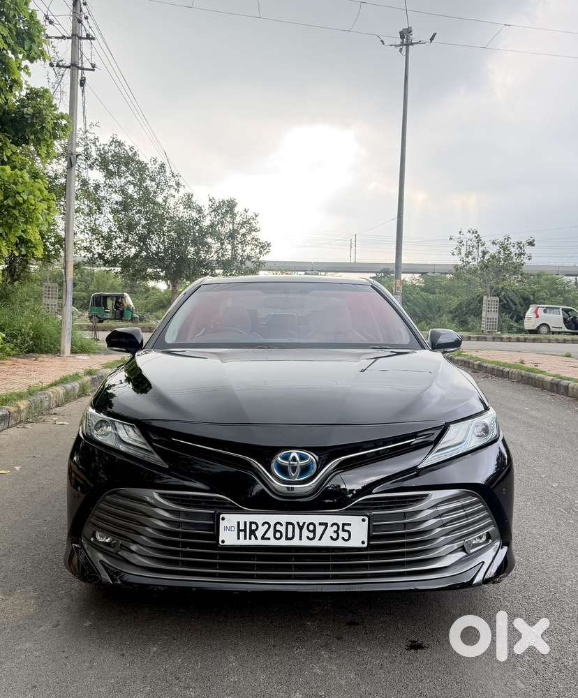 Toyota Camry Hybrid, 2019, Petrol