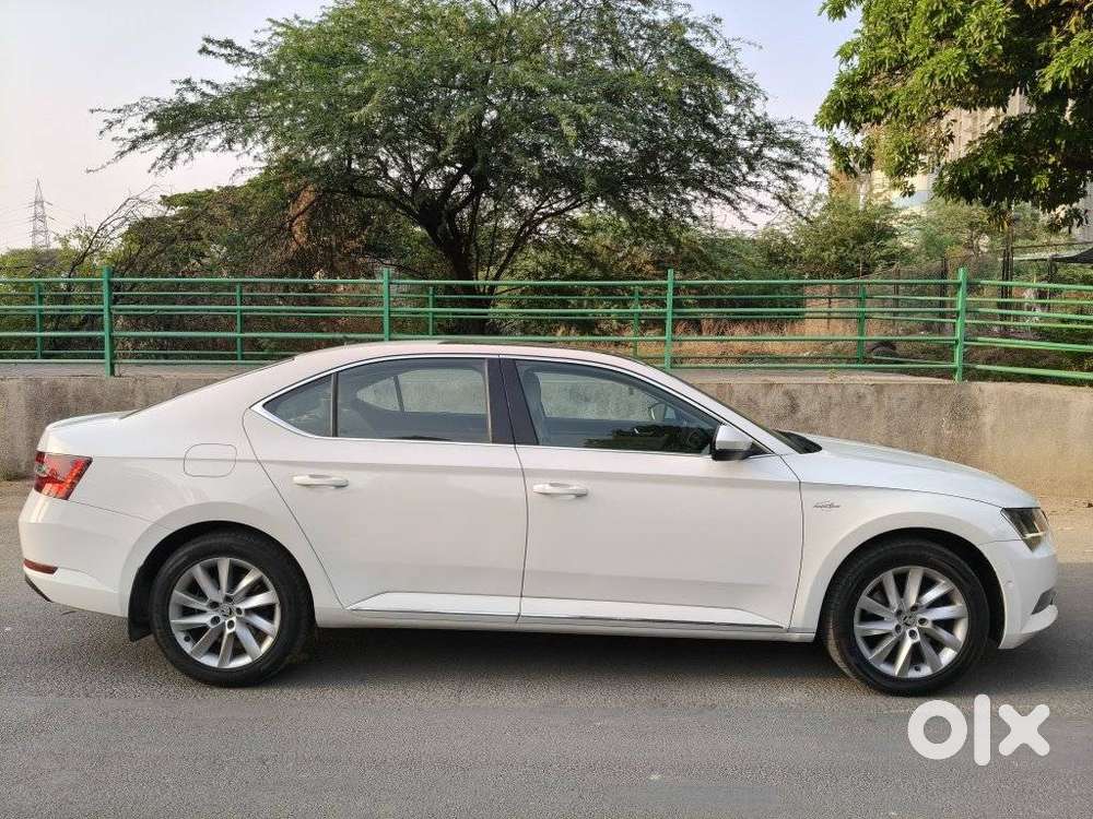 Skoda Superb L&k 2.0 Tdi At, 2018, Diesel