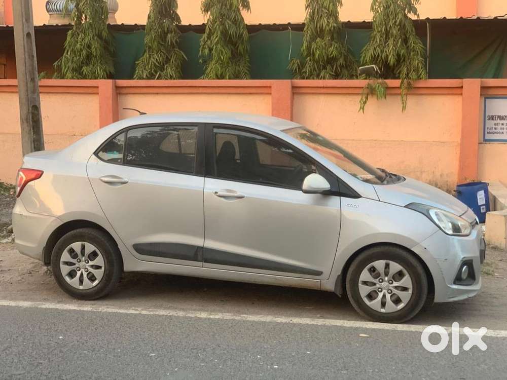 Hyundai Xcent 2015 Diesel Well Maintained