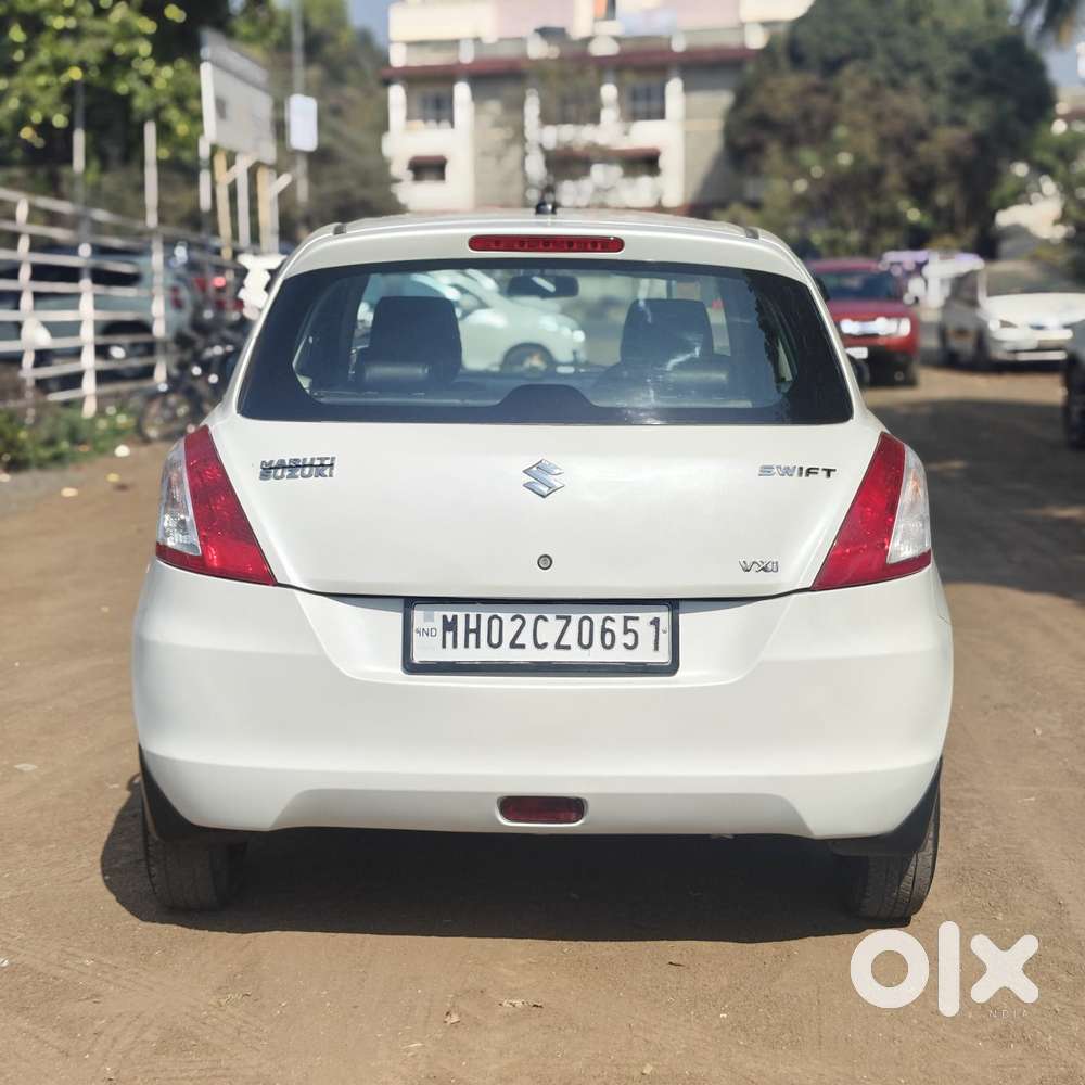 Maruti Suzuki Swift Vxi 1.2 Abs Bs-iv, 2013, Petrol