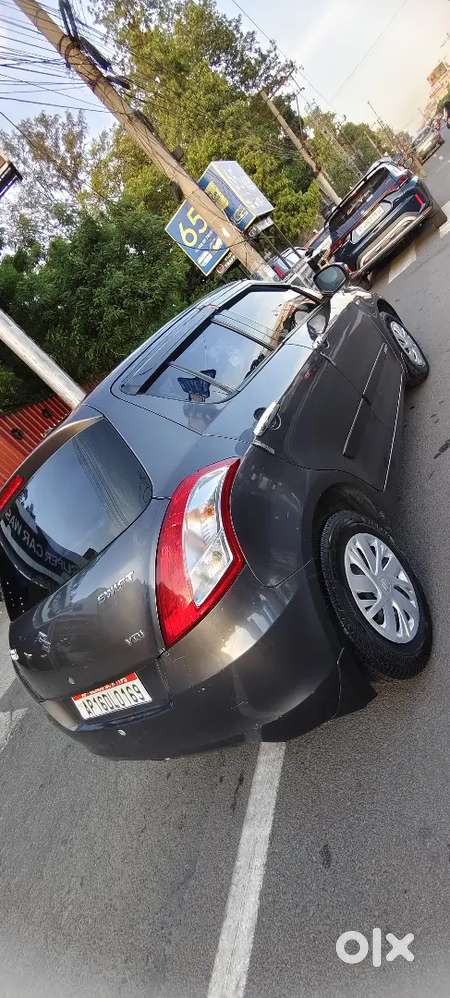 Maruti Suzuki Swift 2015 Diesel 83150 Km Driven