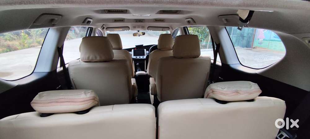 Toyota Innova Crysta