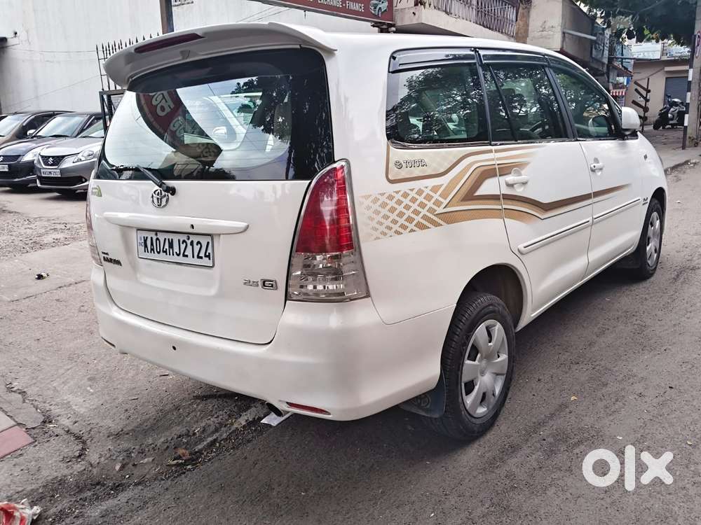 Toyota Innova 2.5 G (diesel) 7 Seater, 2011, Diesel