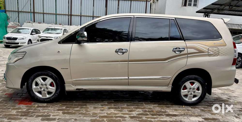 Toyota Innova 2.5 V 7 Str, 2006, Diesel