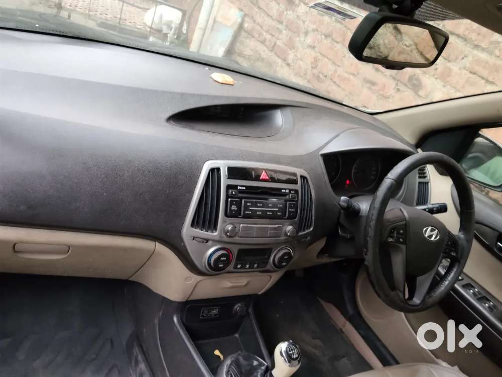 Hyundai I20 Sportz 2013 Car
