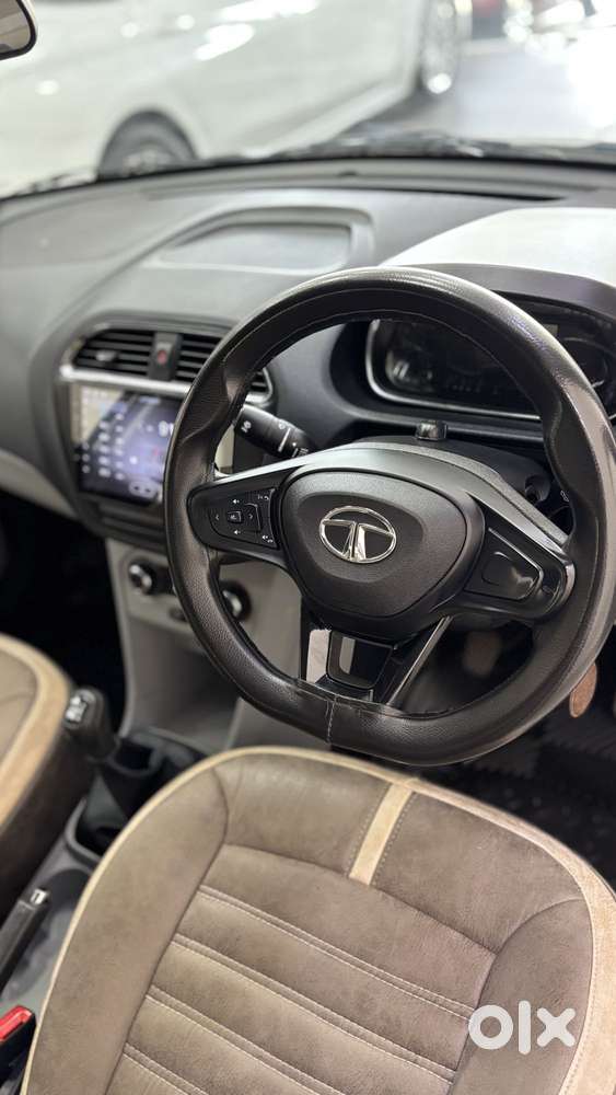 Tata Tiago 1.2 Revotron Xt (o), 2022, Petrol