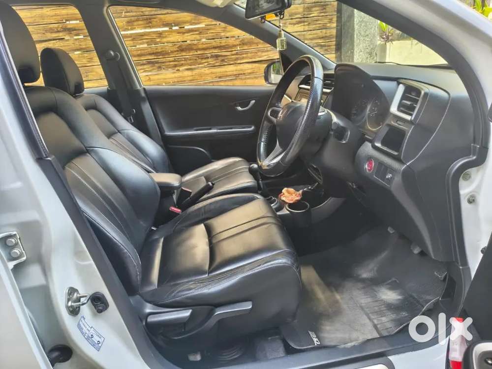 Honda Br-v Diesel Topend Vx Model With Showroom Record