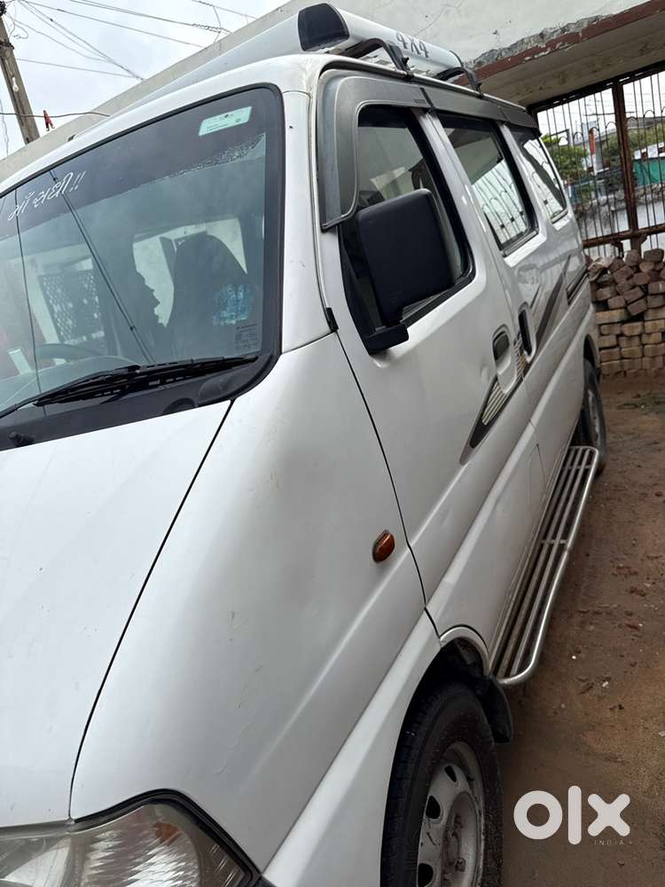 Eeco 5 Str Cng 2017
