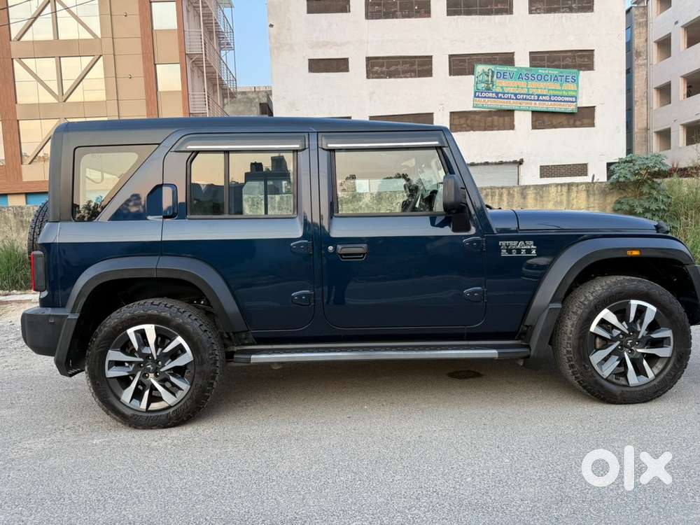 Mahindra Thar Roxx 2025
