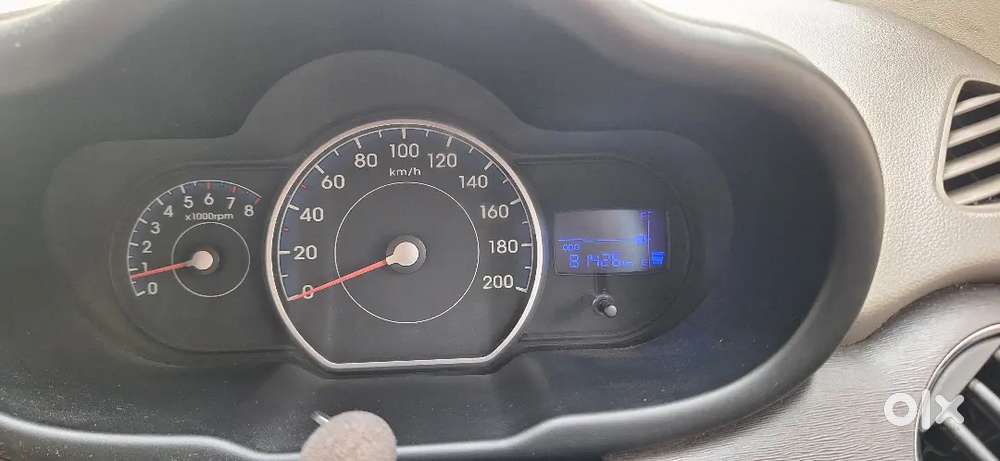 Hyundai I10 Sportz 2013