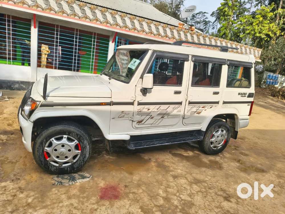 Mahindra Bolero Neo Plus 2017 Diesel 80000 Km Driven