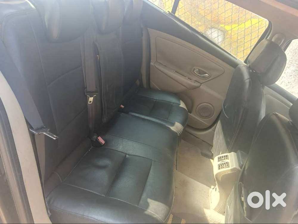 Renault Fluence 2012