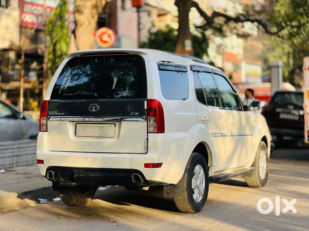 Tata Safari Storme Vx, 2018, Diesel