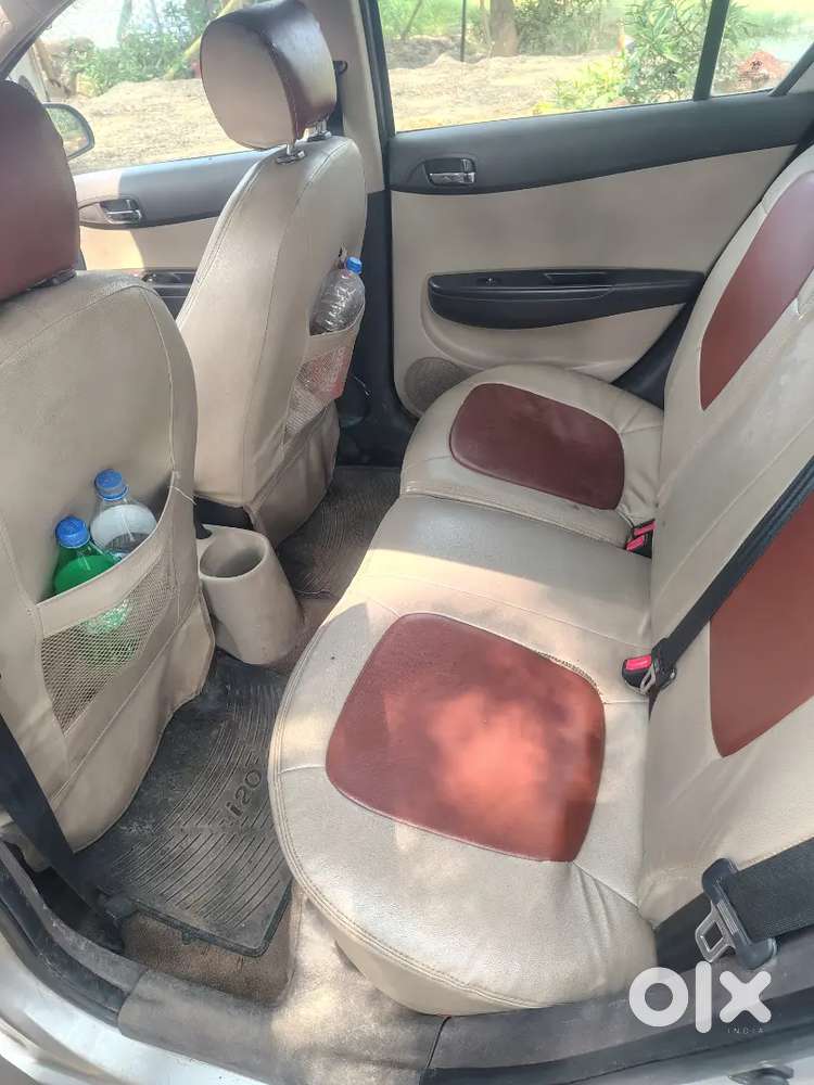 Hyundai I20 2009 Petrol,running 50k Km Rr-oct-2029,millage-19,