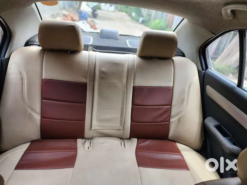 Swift Dzire Model 2010 Second Owner Malegaon Rto Paper Clear Hai