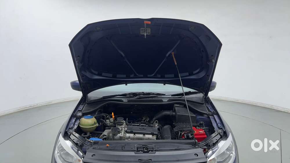 Volkswagen Polo Petrol Highline 1.2l, 2013, Petrol