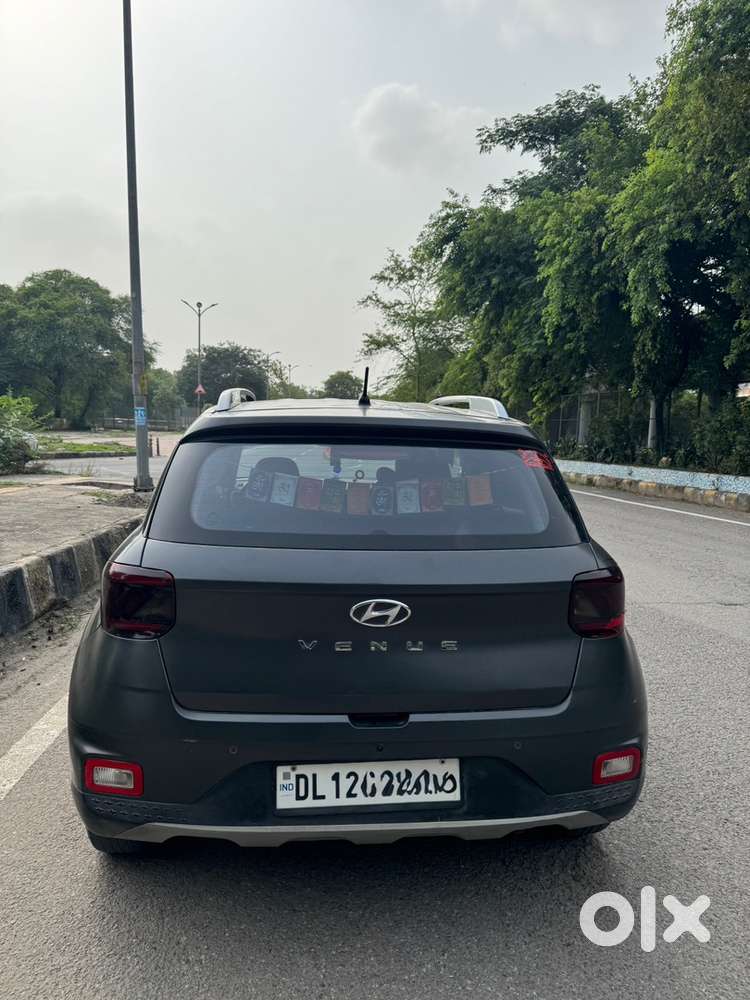Hyundai Venue 2022 (in Warranty)