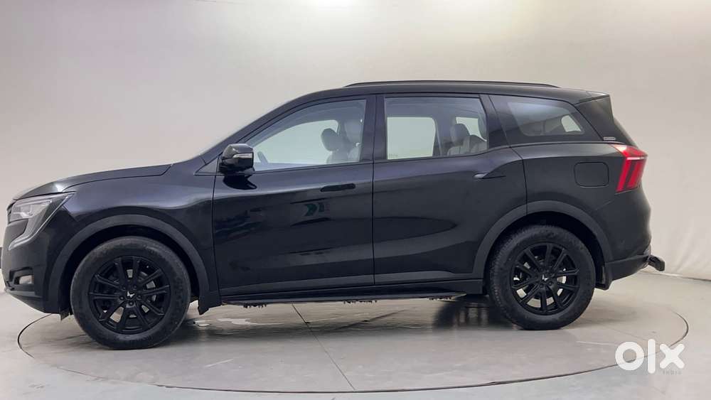 Mahindra Xuv700 2.0 Ax 7 Petrol At Luxury Pack Str, 2024, Petrol