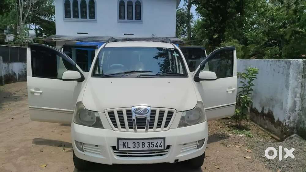 Mahindra Xylo 2010