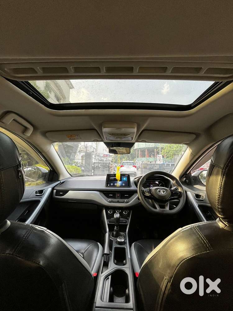 Tata Nexon 1.5 Revotorq Xm (s), 2022, Petrol
