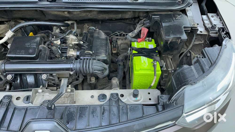 Renault Triber Rxz Easy-r Amt, 2023, Petrol
