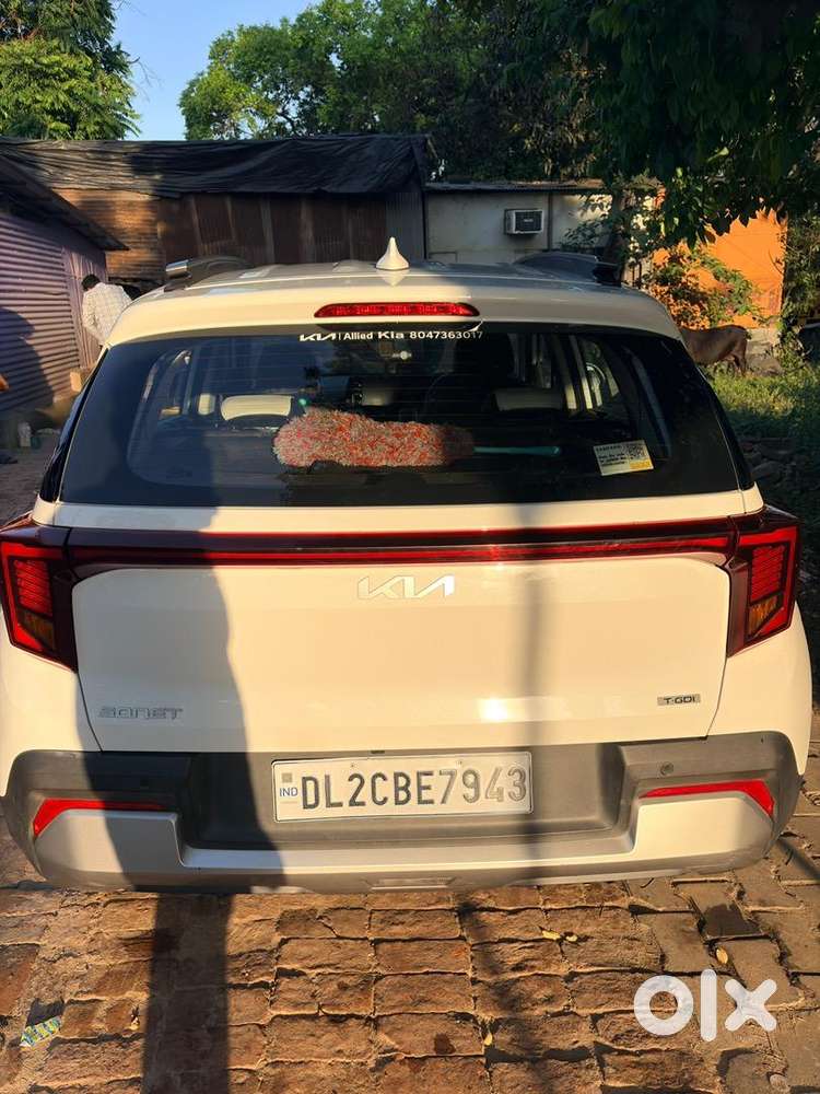 Kia Sonet 2024 Petrol Well Maintained