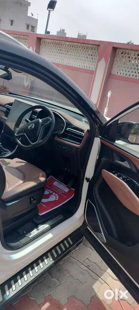 Mg Hector Plus 2024 Petrol Car