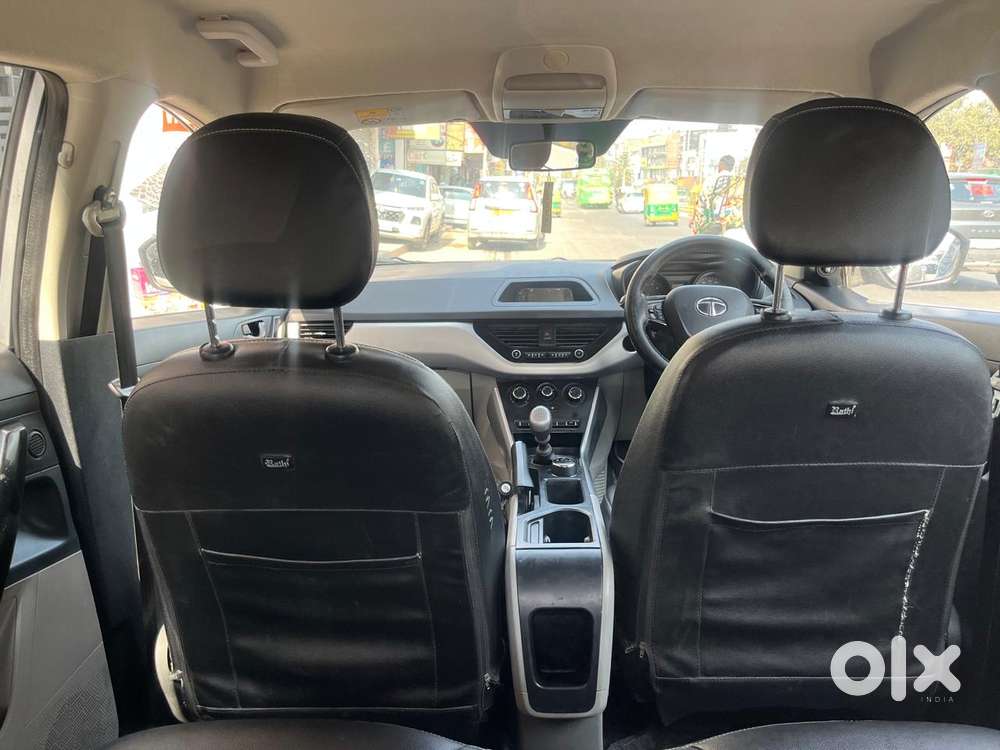 Tata Nexon 1.5 Revotorq Xm (s), 2019, Petrol