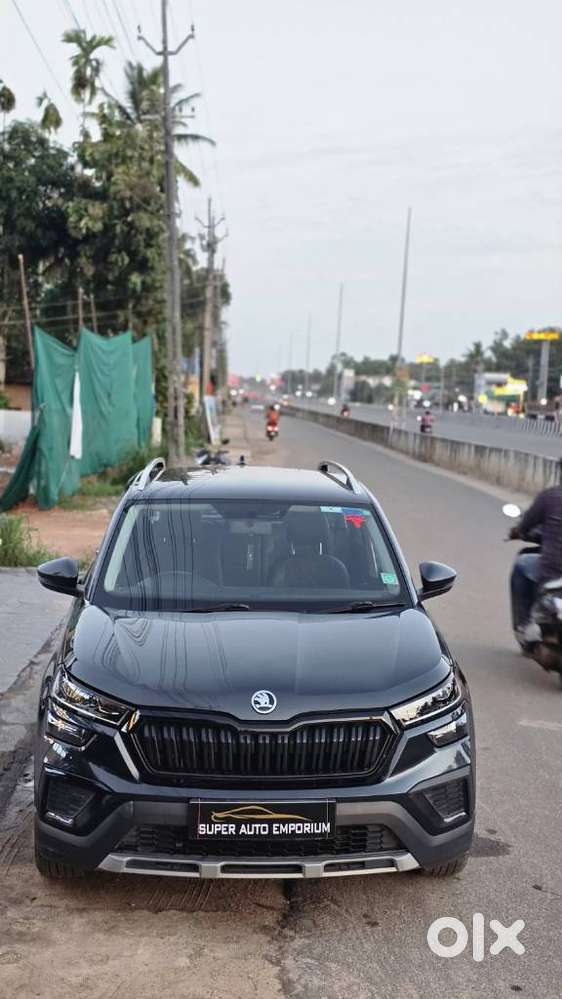 Skoda Kushaq 1.0 Tsi Ambition, 2023, Petrol
