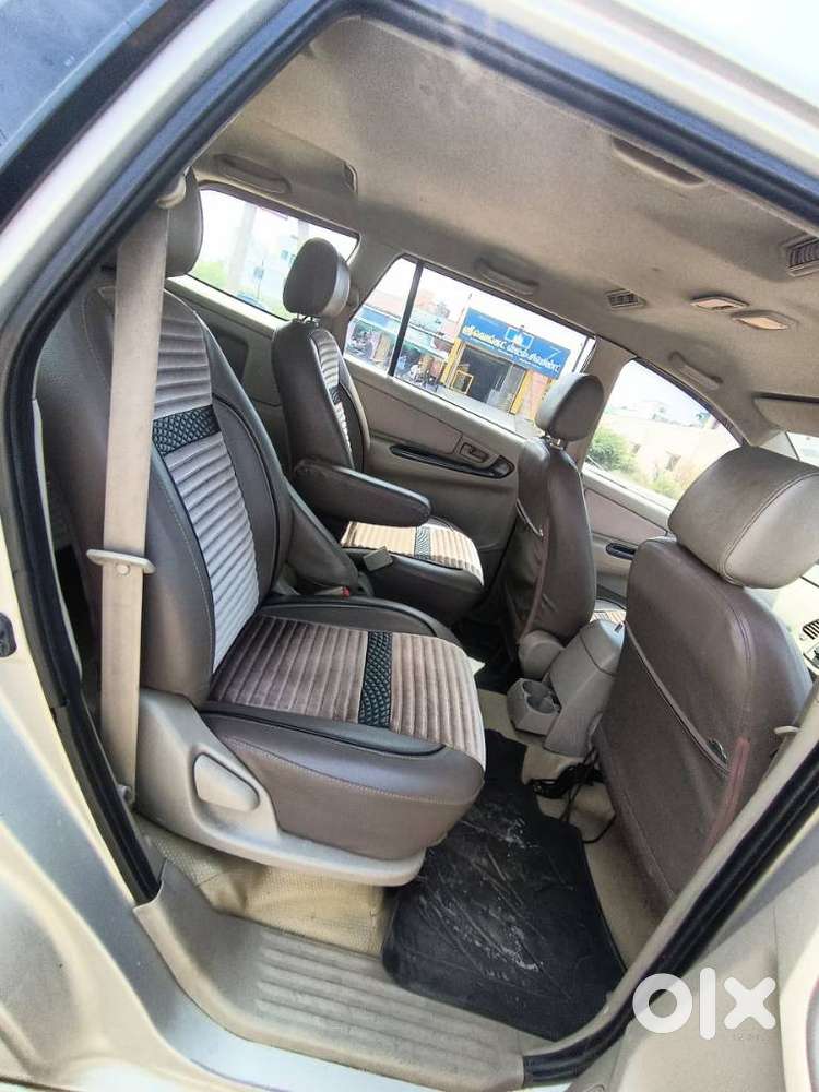 Toyota Innova 2.5 G (diesel) 7 Seater, 2012, Diesel