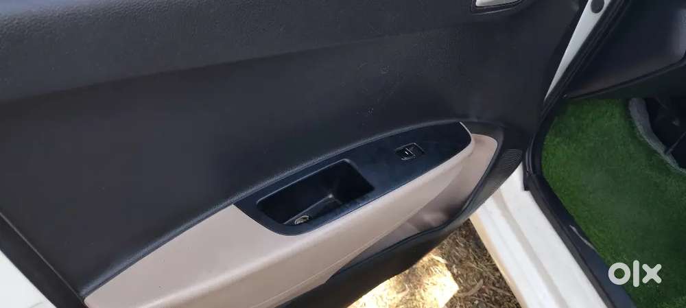 Hyundai Xcent 2015 Diesel 124890 Km Driven