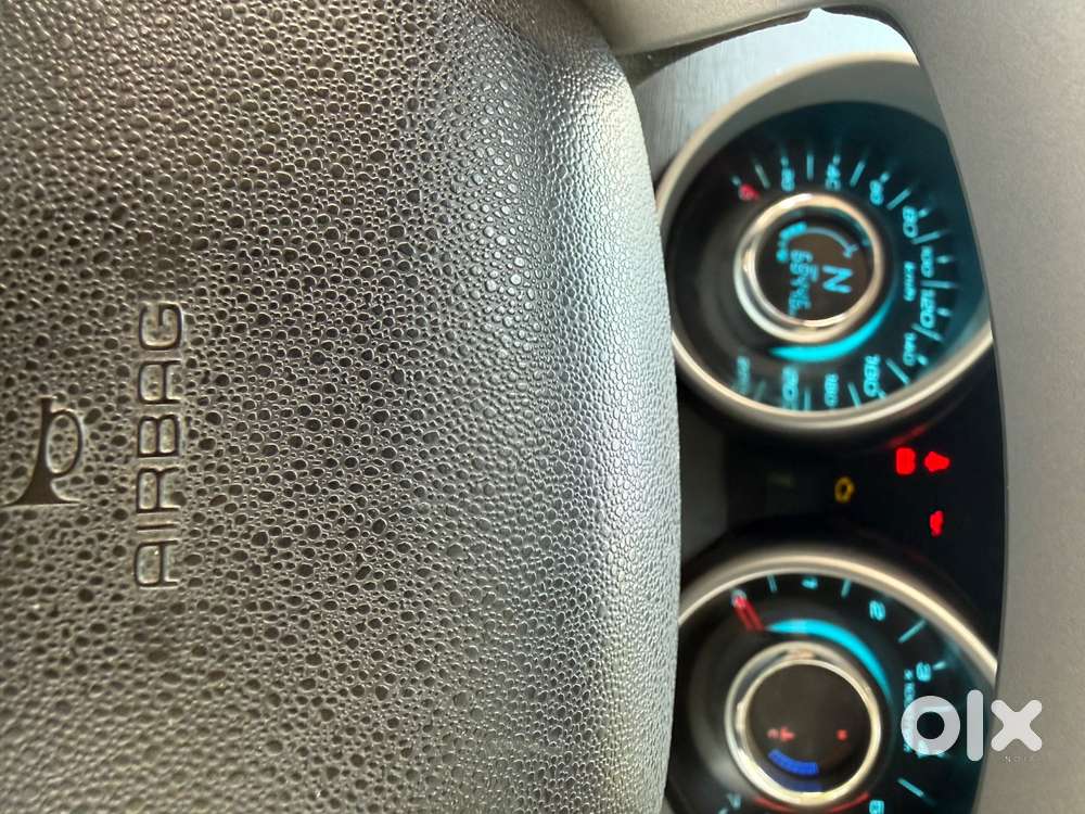 Mahindra Xuv500 2015 Diesel Well Maintained