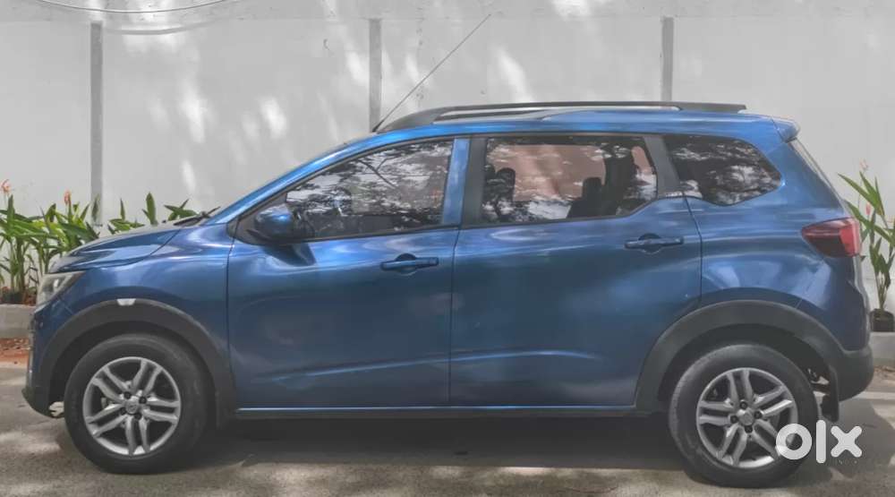 Renault Triber Rxz, 2020, Petrol