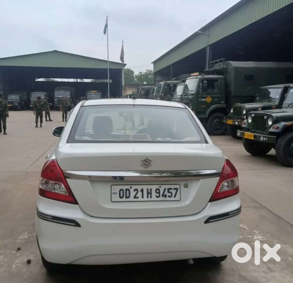 Maruti Suzuki Dzire Tour 2016