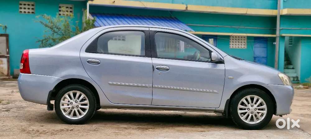 Toyota Etios 2011 Petrol 106000 Km Driven