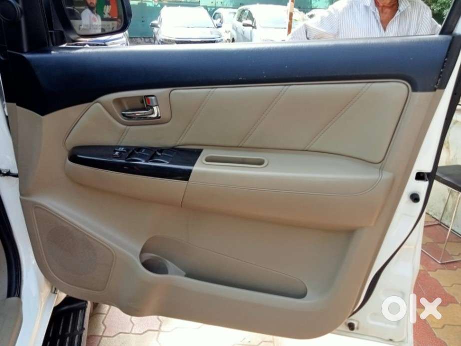 Toyota Fortuner 3.0 4x2 Mt, 2014, Petrol