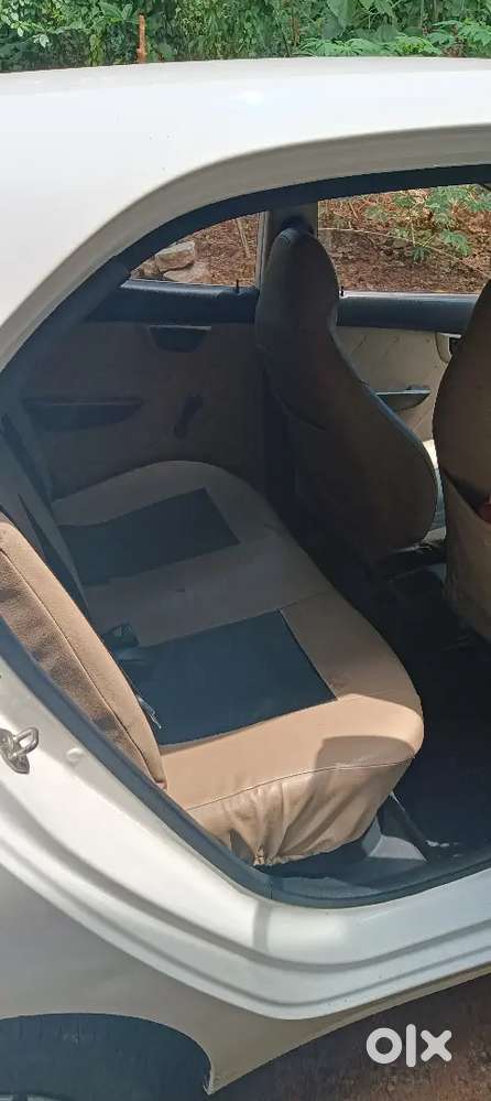 Hyundai Eon 2012 Petrol Well Maintained
