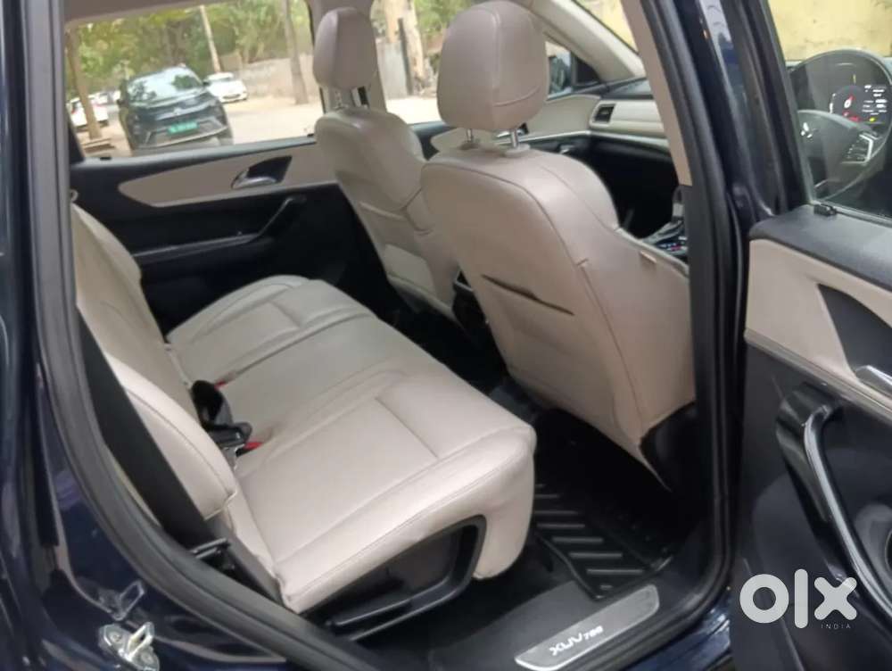 Mahindra Xuv700 2.2 Ax 7 Diesel At Luxury Pack Str, 2022, Diesel