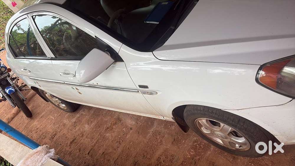 Hyundai Verna 2010 Petrol Well Maintained