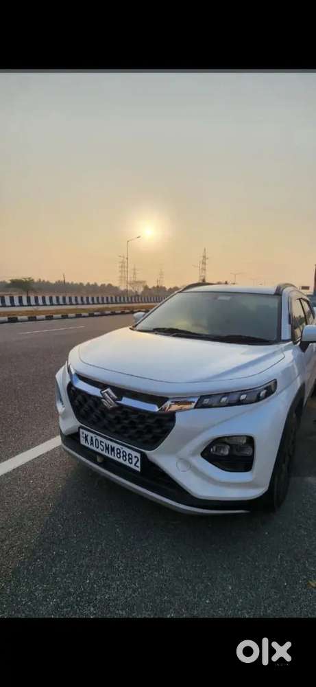 Maruti Suzuki Fronx 2024 Petrol 29000 Km Driven