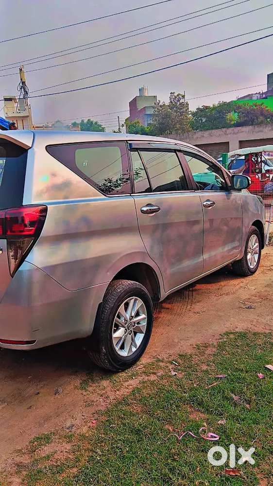 2016 Toyota Innova Crysta Diesel Manual Second Owner