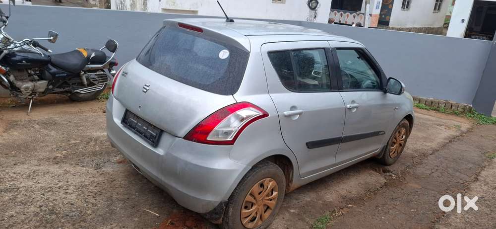 Maruti Suzuki Swift Dzire Amt Vdi, 2010, Diesel