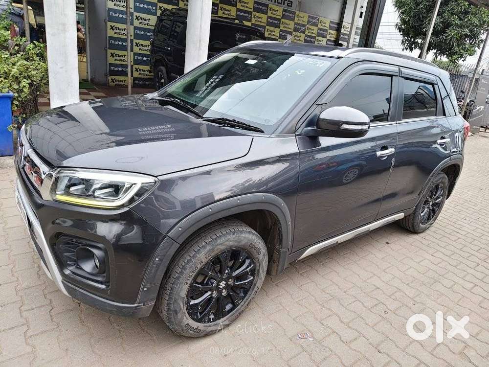 Maruti Suzuki Brezza 1.5 Zxi Smart Hybrid, 2021, Petrol