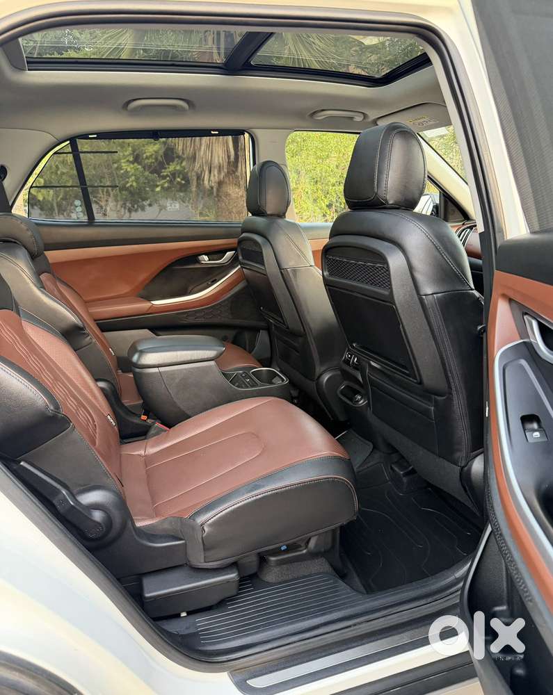 Hyundai Alcazar 1.5 Signature (o) Diesel At 6 Str Dual Tone, 2021, D..