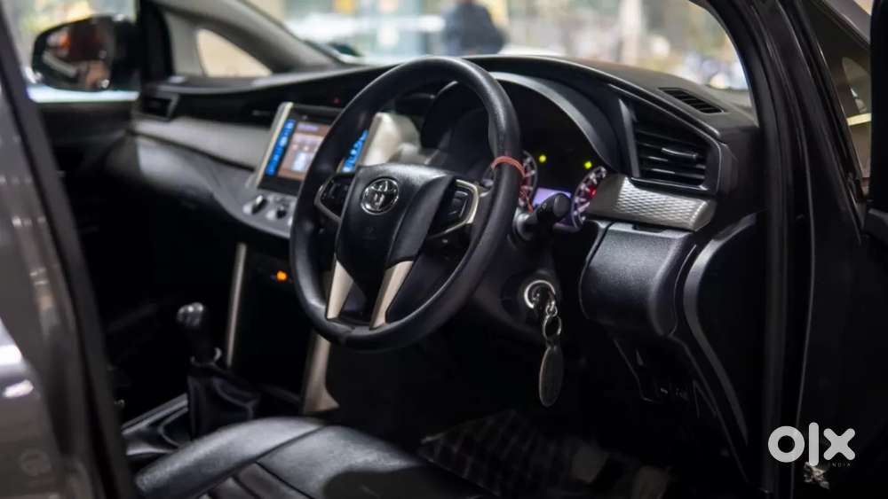 Toyota Innova Crysta [2020-ongoing] 2.7 Gx Mt 7 Str, 2019, Petrol