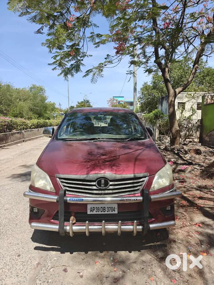 Toyota Innova 2012 Diesel