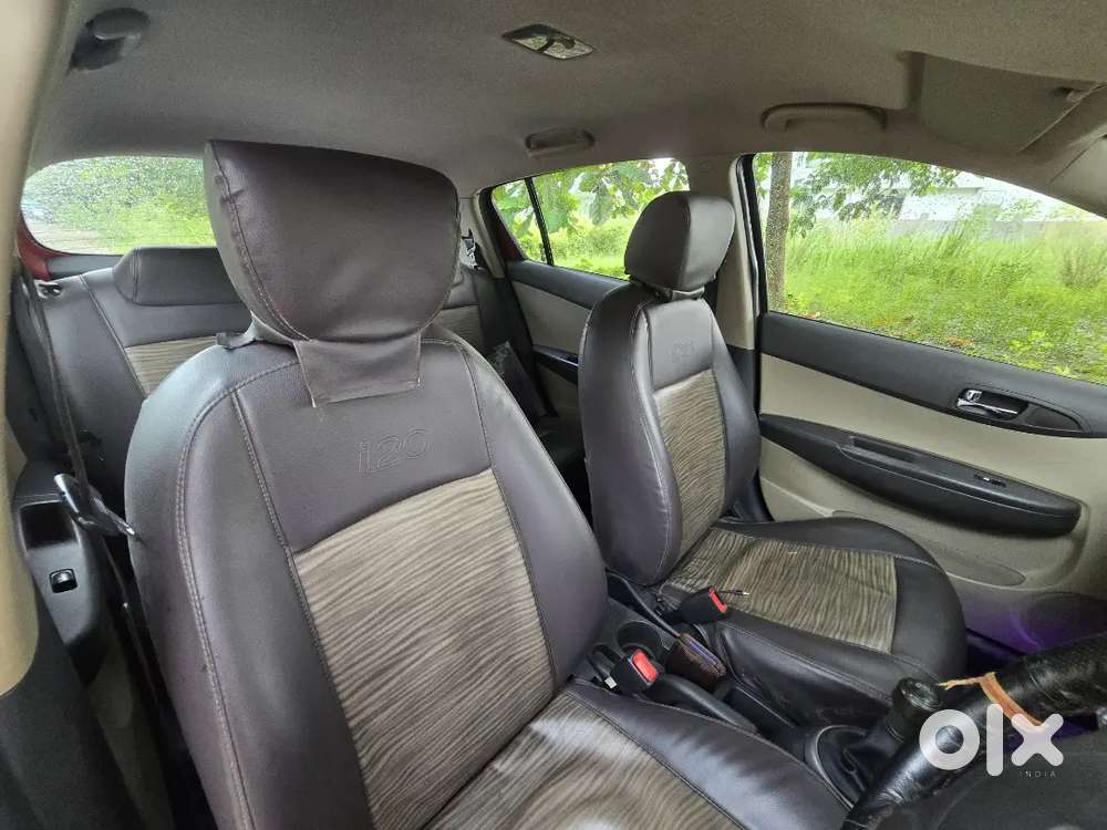 Hyundai I20 Magna(o) Android Auto, Jbl Speaker, Reverse Camera, Led
