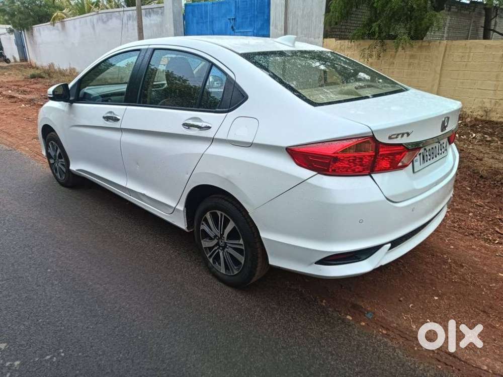 Honda City I-vtec V, 2022, Petrol